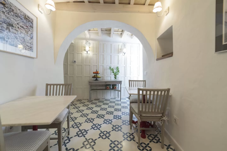 Deco, un Hotel en Vejer con Mucho Encanto